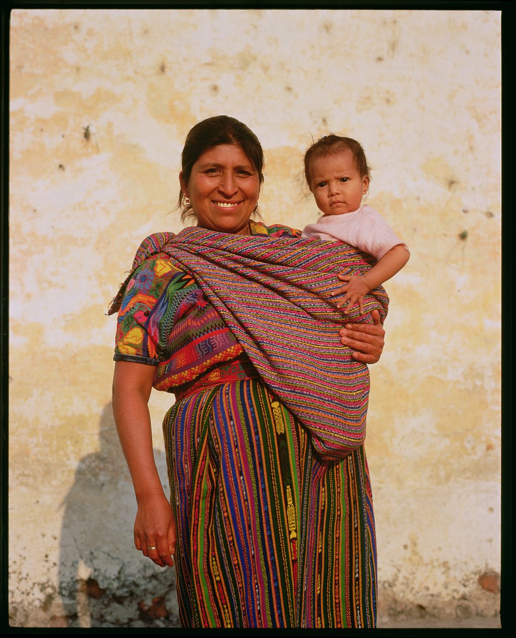 Indische Mutter und Kind von vorne von Unbekannt Unbekannt