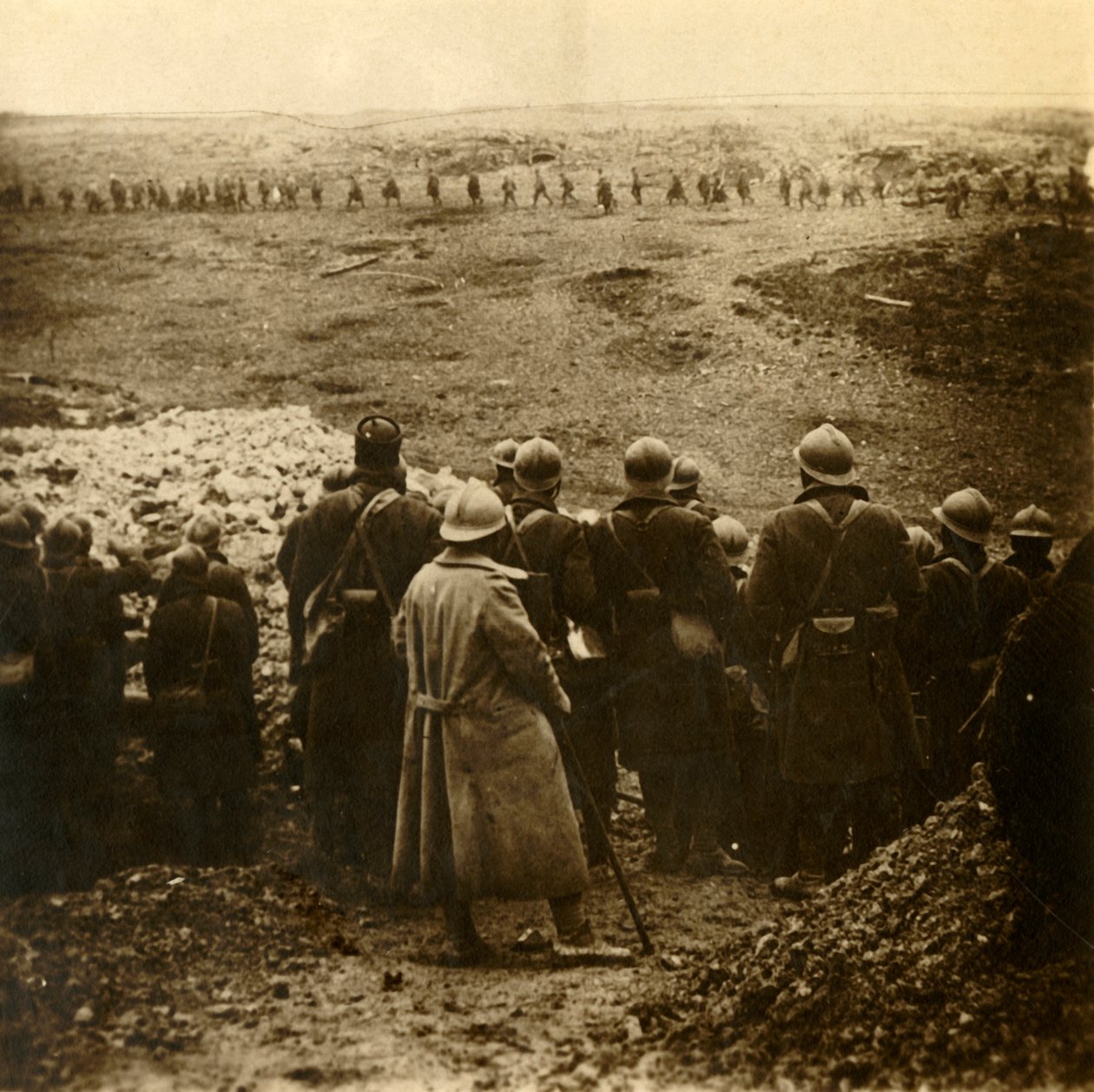 Angriff bei Douaumont, Nordfrankreich, Dezember 1916 von Unbekannt