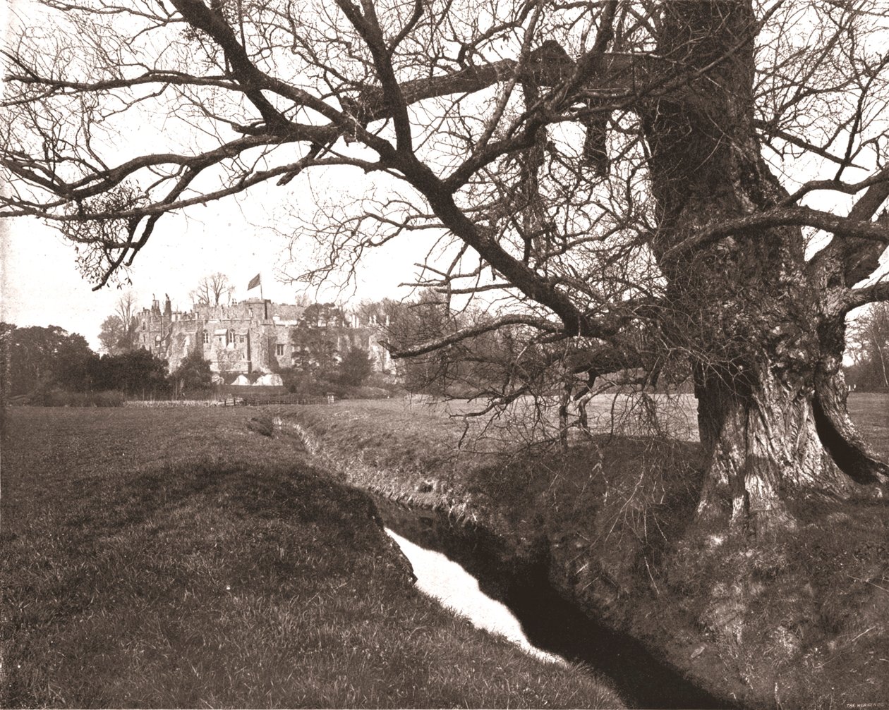 Berkeley Castle, Berkeley, Gloucestershire, 1894 von Unbekannt