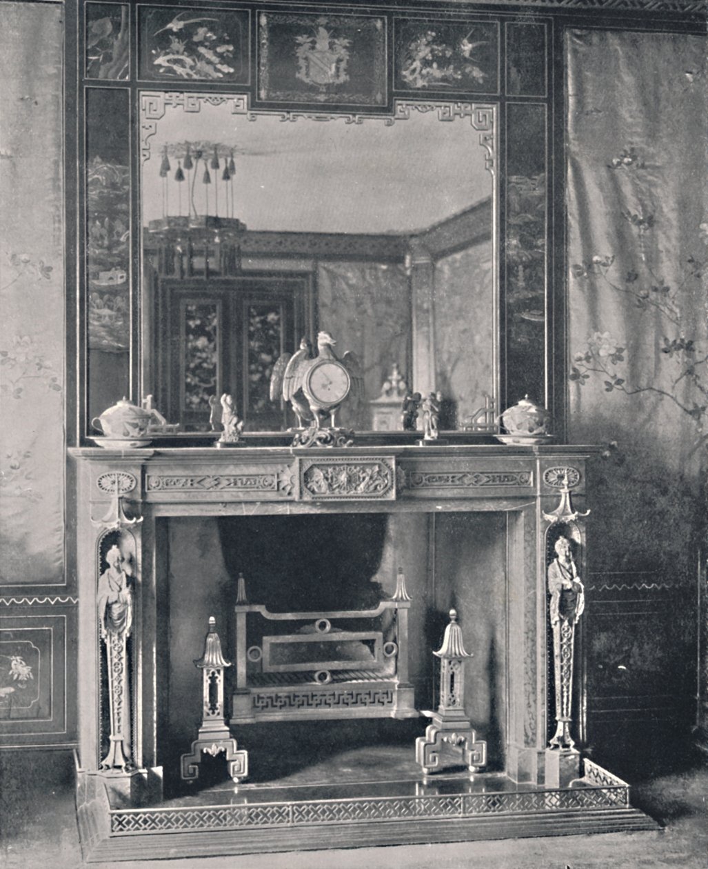 Marmorkamin, 1939 von Unbekannt