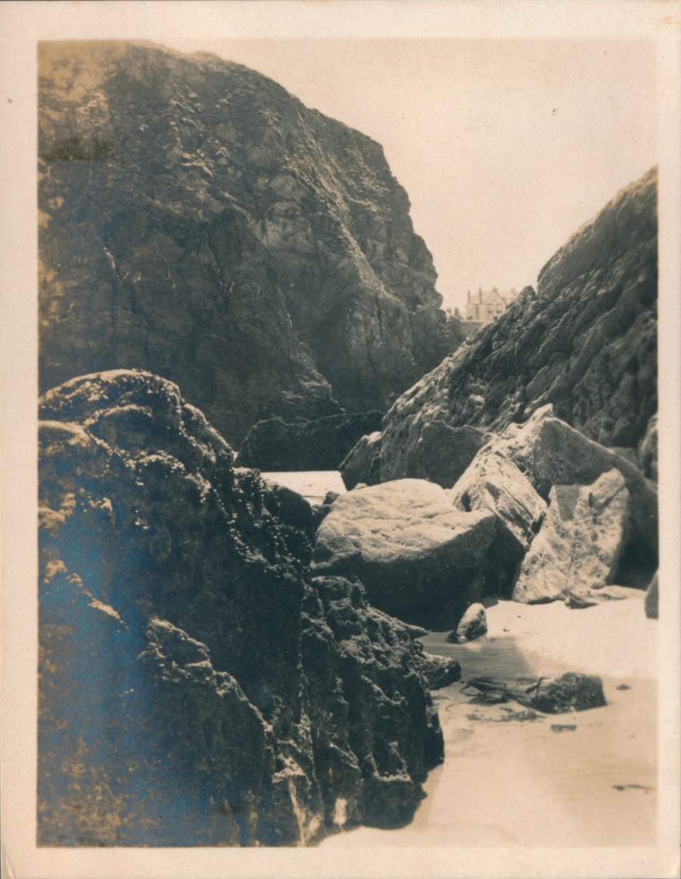 Felsen bei Newquay von Unbekannt