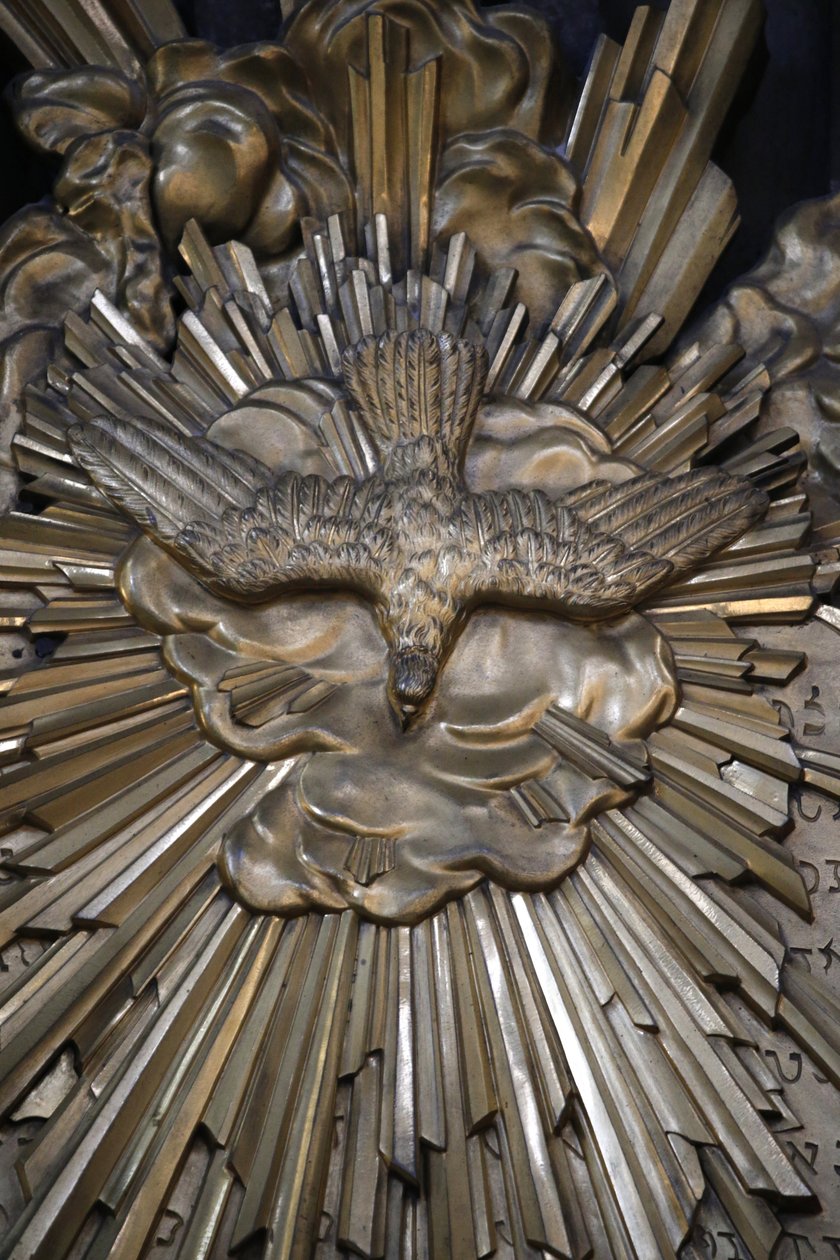 Kirche Saint-Sulpice. Heiliger Geist von Unbekannt