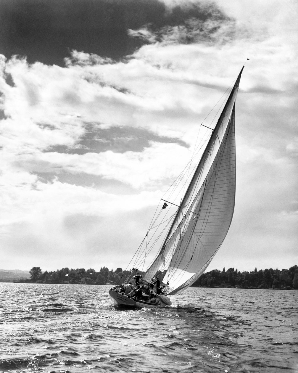 Segelboot vor der Küste von Unbekannt Unbekannt