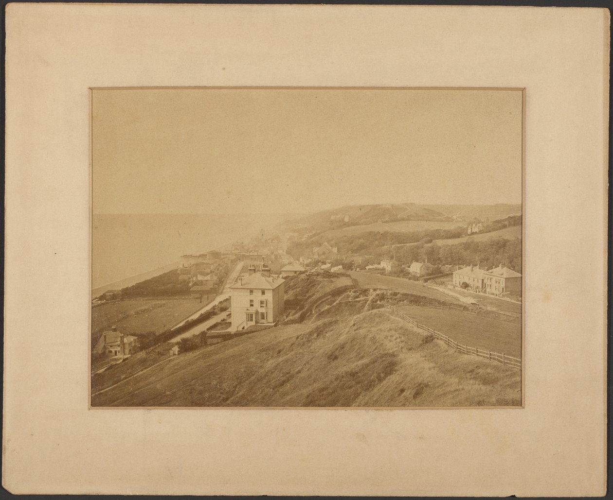Küstenstadt von Unknown artist