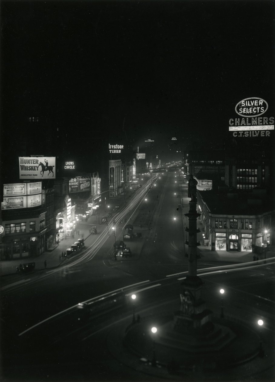 Nachtansicht im Columbus Circle, ca. 1910-21 von William Davis Hassler