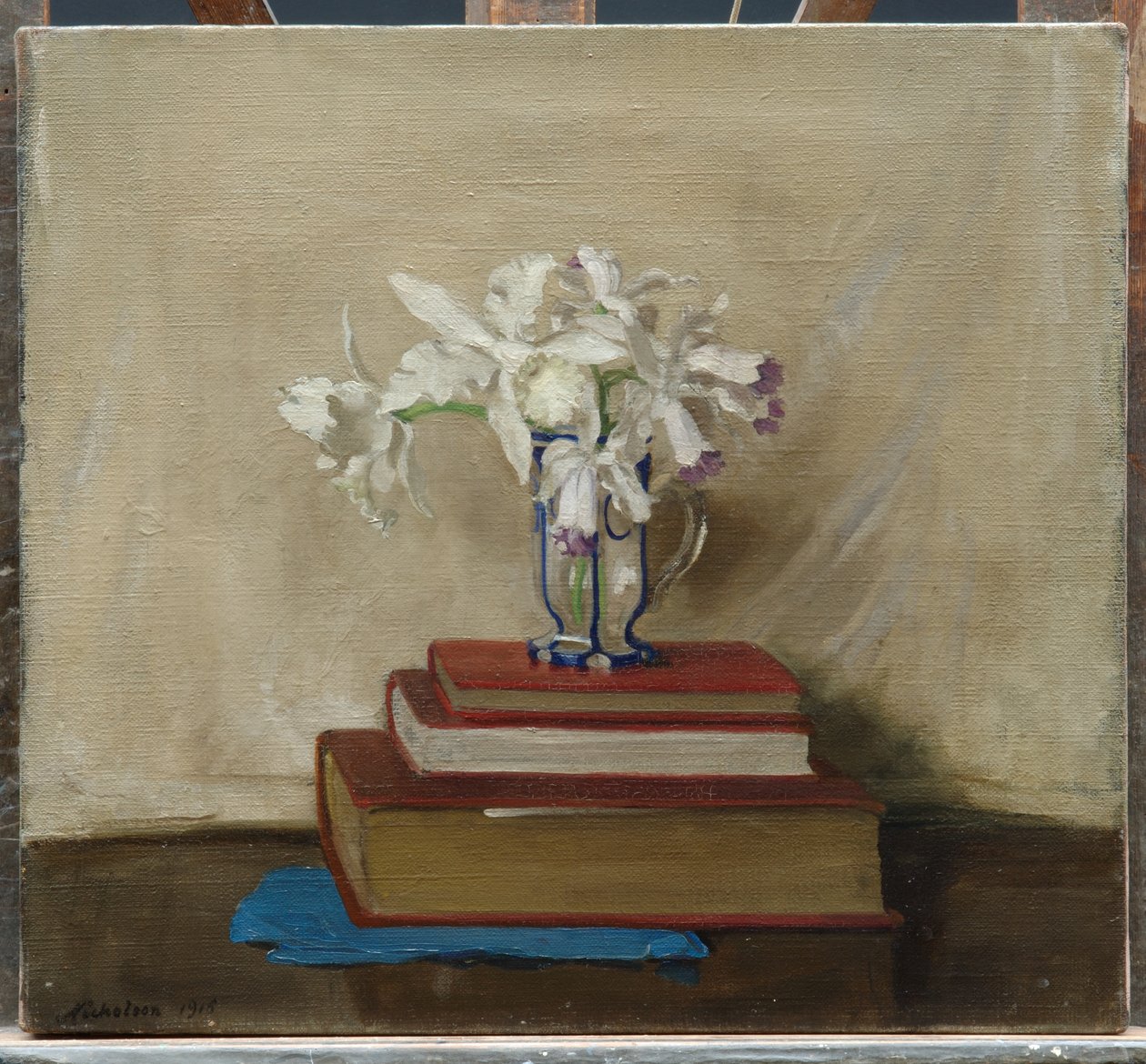 Weiße Orchideen auf Büchern von William Nicholson