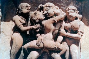 Erotische Skulptur, Khajuraho, Indien, um 950-1050, 20. Jahrhundert