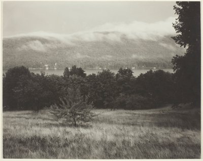 Lake George vom Hügel aus von Alfred Stieglitz