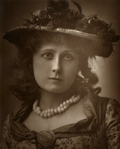 Britische Schauspielerin Helen Forsyth in Sophia, 1886 von Barraud