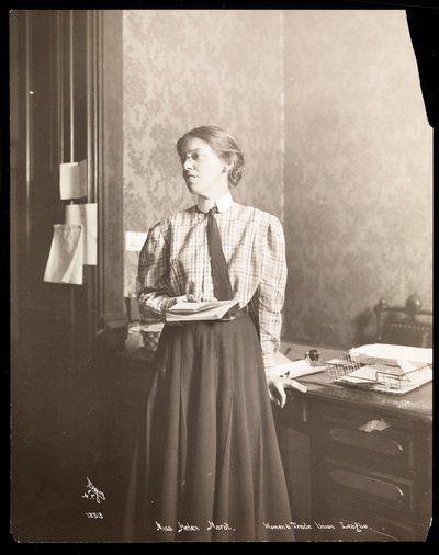 Miss Helen Marot von Byron Company
