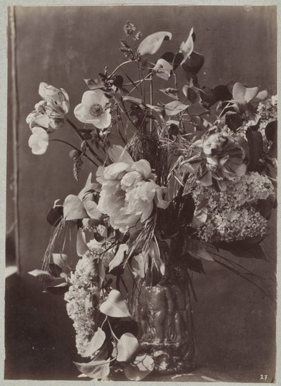 Blumenstudie mit verzierter Vase von Charles Aubry (manner of)