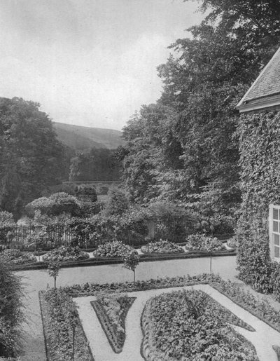 Rezessgarten - Von einem Fenster von Charles Latham