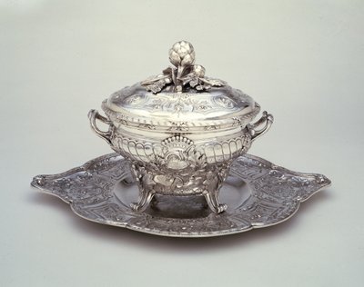 Terrine auf Ständer von Claude Hyacinthe Nicolas Souchet