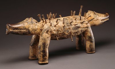 Kongo-Kraft-Hundfigur von Congolese Congolese