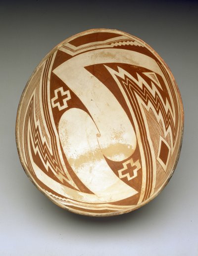 Schale mit geometrischem Design von Culture Mimbres