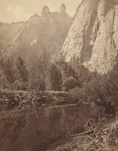 Kathedralenspitzen, Tal des Yosemite von Eadweard Muybridge