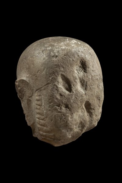 Kopf der Statue des Gottes Min (Kalkstein) von Egyptian