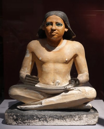 Kauernder Schreiber, 5. Dynastie von Egyptian 5th Dynasty