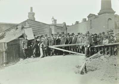 Eastferry Road: Befreiung von Lott, 1885 von English Photographer