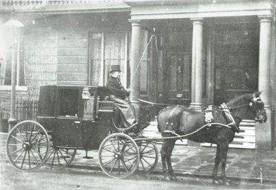 Pferdekutsche, 1890 von English Photographer