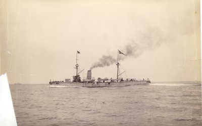 Die "Chih Yuan" auf See, ca. 1886 von English Photographer