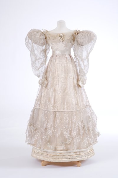 Abendkleid, 1829 von English School