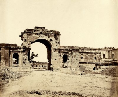 Tor, das in die Residenz führt, Lucknow von Felice Beato