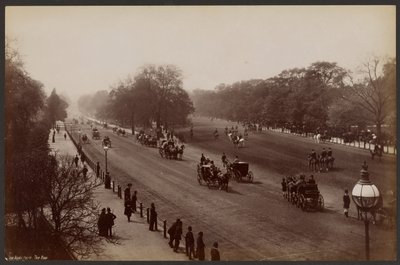 Hyde Park, The Row von Francis Frith