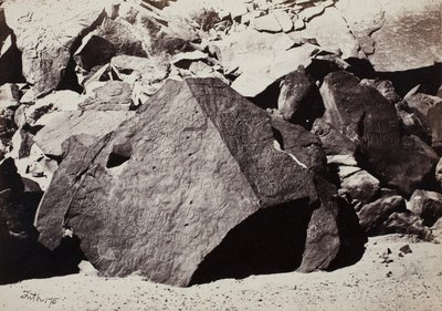 Sinaitische Inschriften in Wadee El-Mukattab, 1860 von Francis Frith