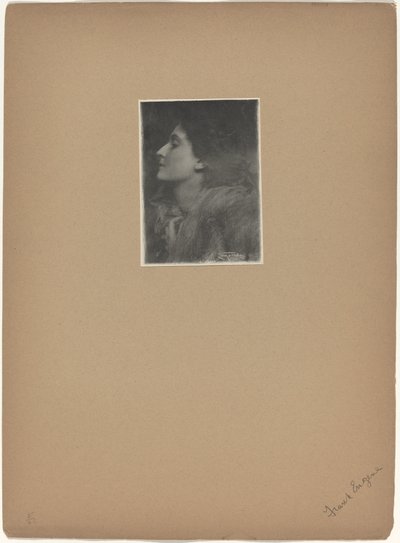 Dame von Charlotte von Frank Eugene