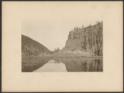 Obsidian Cliff von Frank Jay Haynes