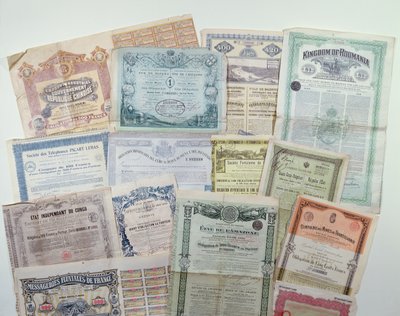 Sammlung von Anleihezertifikaten, frühes 20. Jahrhundert von French School