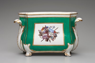Blumenvase, Sevres Porzellanmanufaktur von French School