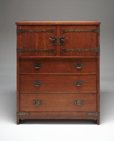Leinenschrank von Gustav Stickley