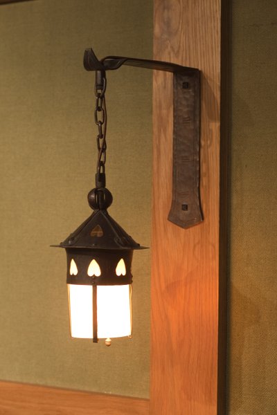 Paar Wandlampen, ca. 1904-1913 von Gustav Stickley