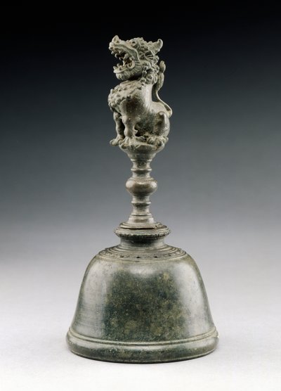 Glocke mit Löwe (Bronze) von Indonesian School