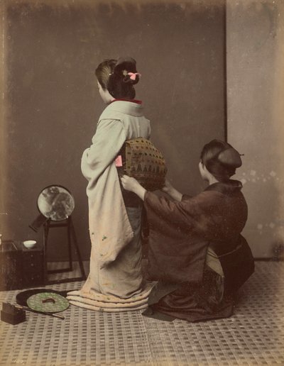 Obi anziehen von Kusakabe Kimbei