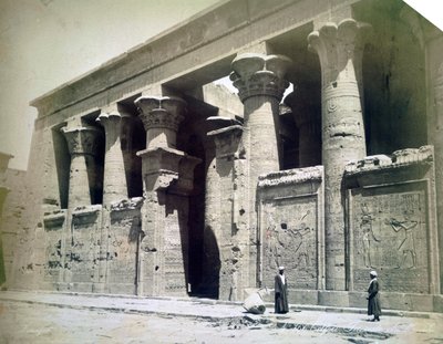 Tempelfassade, Edfu, Ägypten, 19. Jahrhundert von Langaki