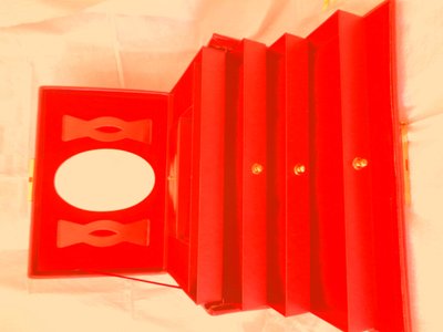 Rotes Ding von Martina Konitzky
