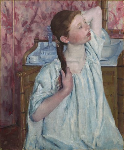 Mädchen, das ihr Haar richtet von Mary Stevenson Cassatt