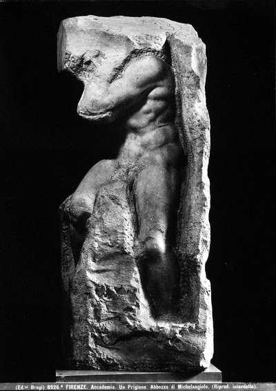 Frontalansicht von Michelangelo Buonarrotis Sklave von Michelangelo Buonarroti