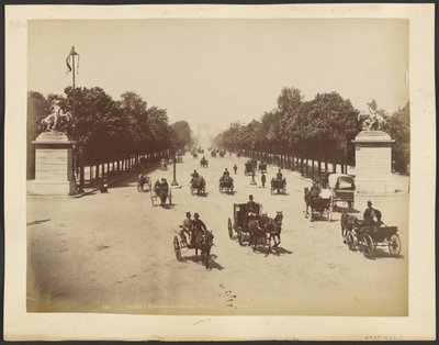 Paris: Die Avenue des Champs-Élysées von Neurdein freres