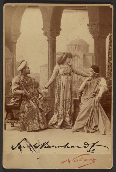 Sarah Bernhardt als Gismonda von Paul Nadar