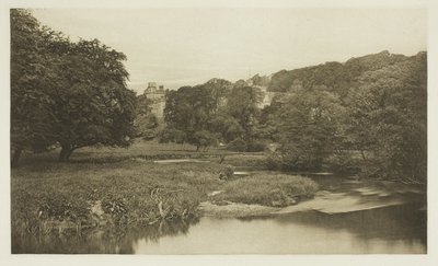 Haddon Hall, von den Wiesen von Peter Henry Emerson