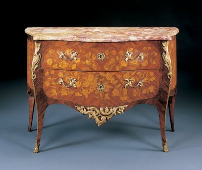 Louis XV Kommode, Mitte des 18. Jahrhunderts von Pierre Roussel