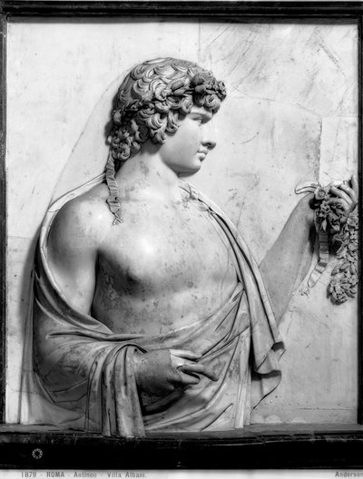 Relief, das Antinous darstellt, ca. 130 (Marmor) von Roman