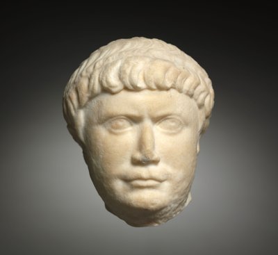 Kopf von Trajan von Roman Imperial Period
