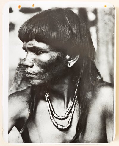 Ifugao aus dem Dorf Pindungan, 1919 (s/w Foto) von Roy Barton
