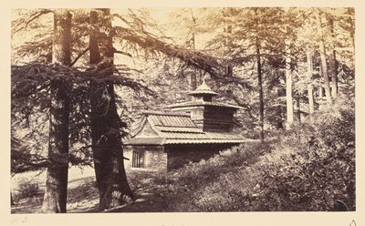 Simla; Tempel in der Nähe des Wasserfalls von Samuel Bourne