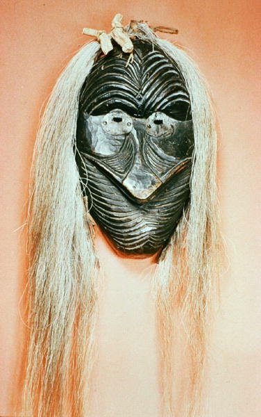 Zeremonielle Mohawk-Maske (Holz & Haar) von School American